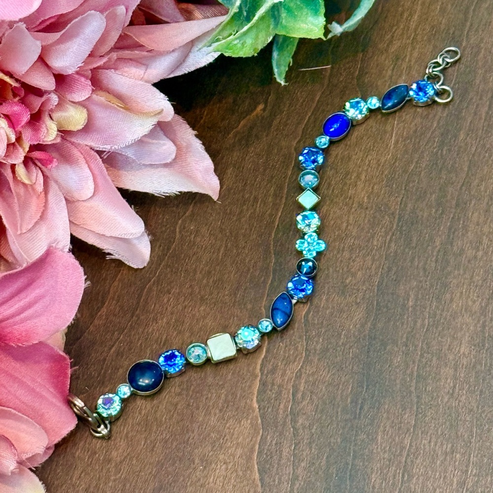 Beautiful Handcrafted Vintage Sorrelli Bracelet